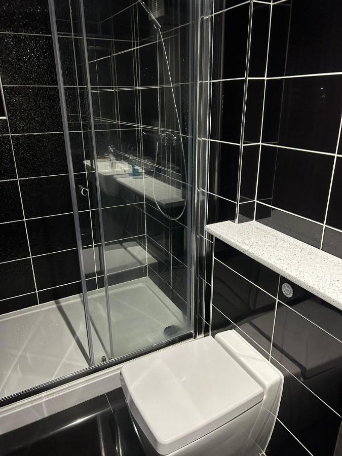 Twin Room With En-Suite 爱丁堡 外观 照片